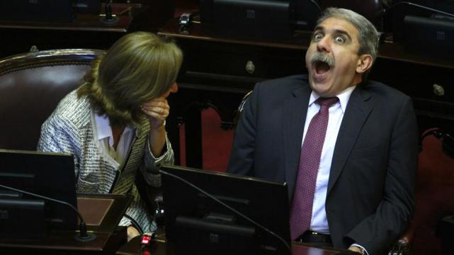 Aníbal arriba en las encuestas