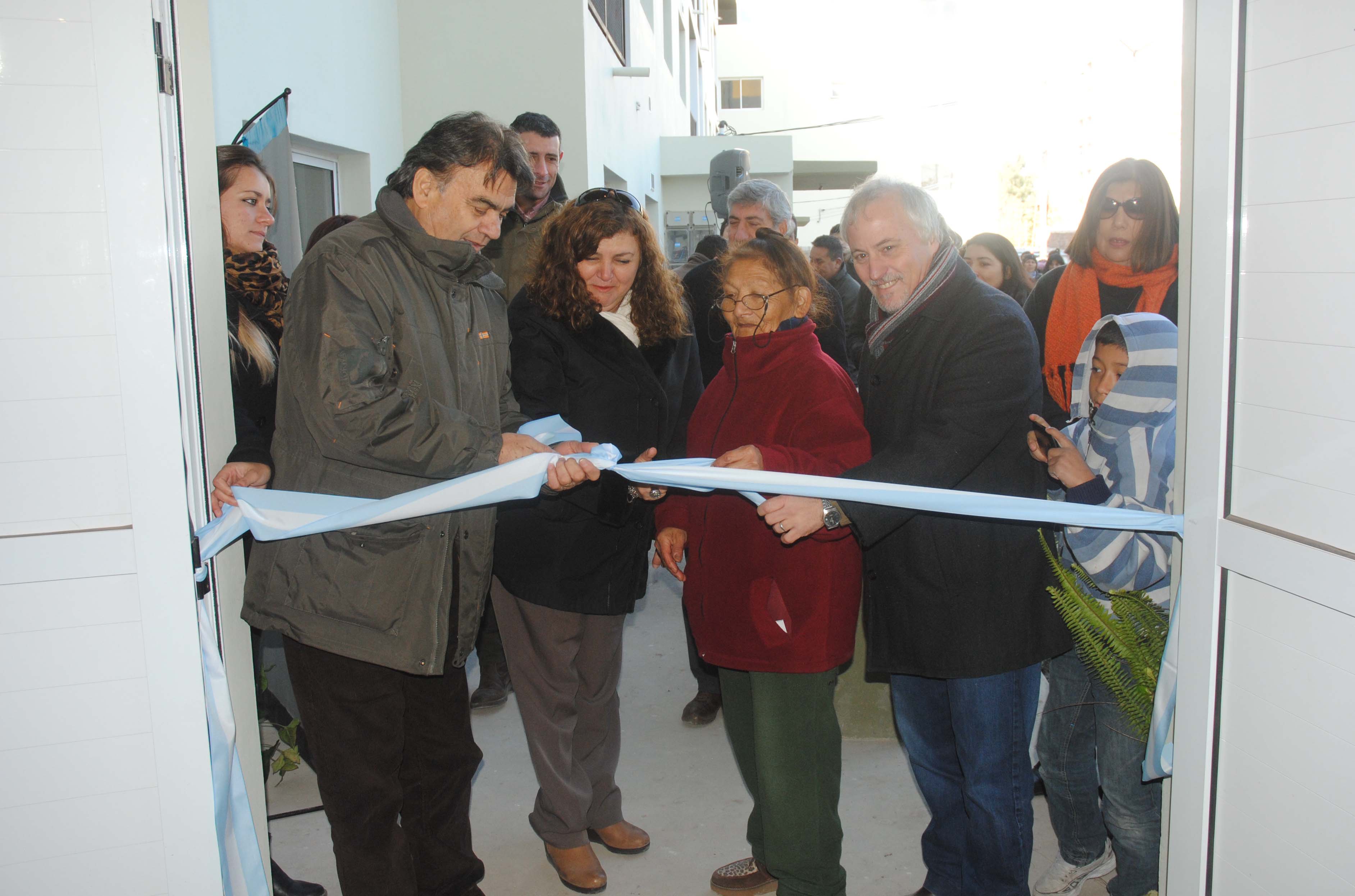 Entregaron 40 viviendas en Los Eucaliptos