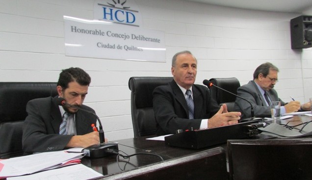 Migliaccio: «Quién puede negarse de la instalación de las calesitas»