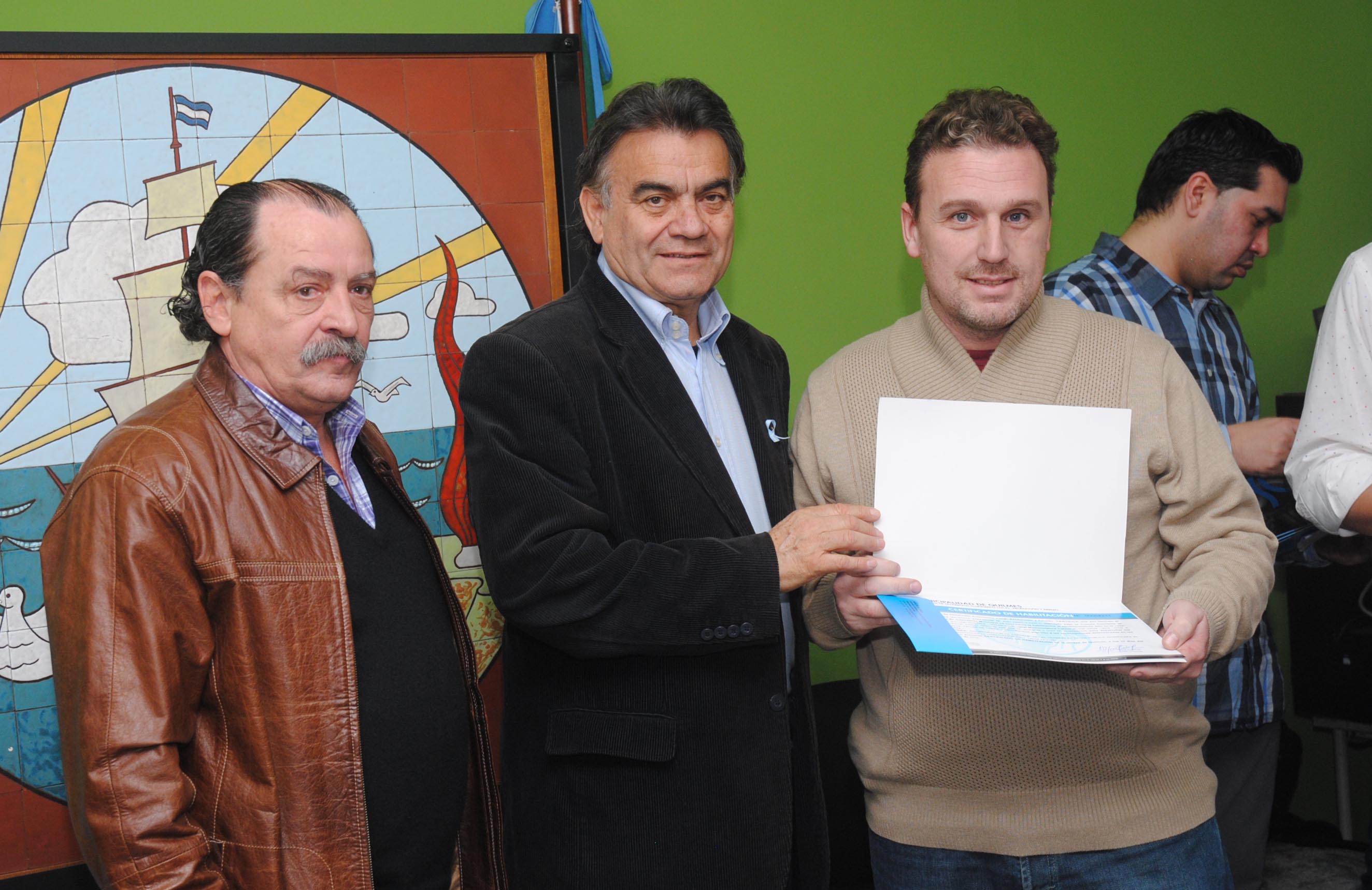 El Municipio entregó habilitaciones industriales