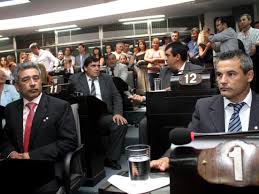 Cambios radicales en la UCR