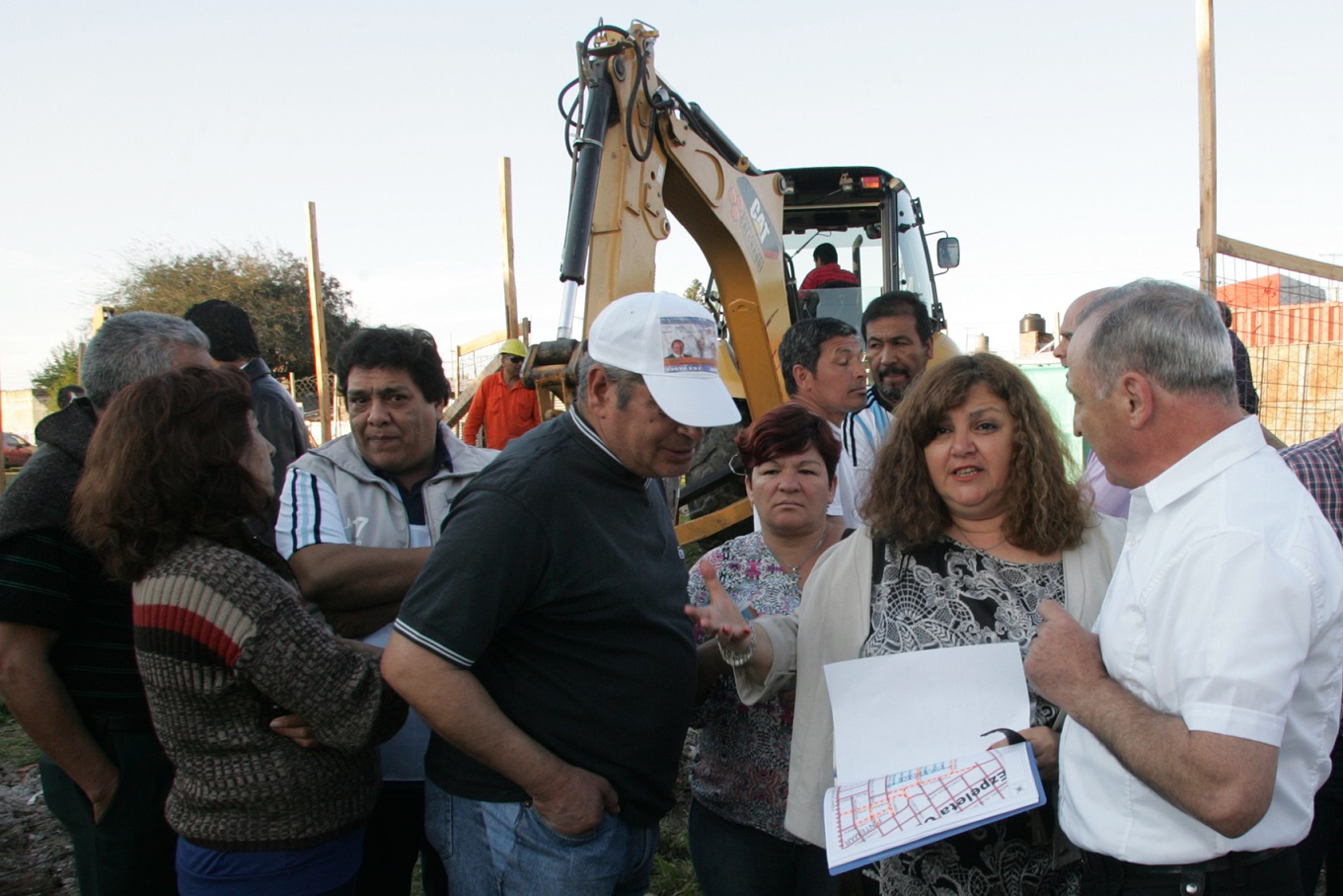 Iniciaron obras pluviales y pavimentos en Covendiar