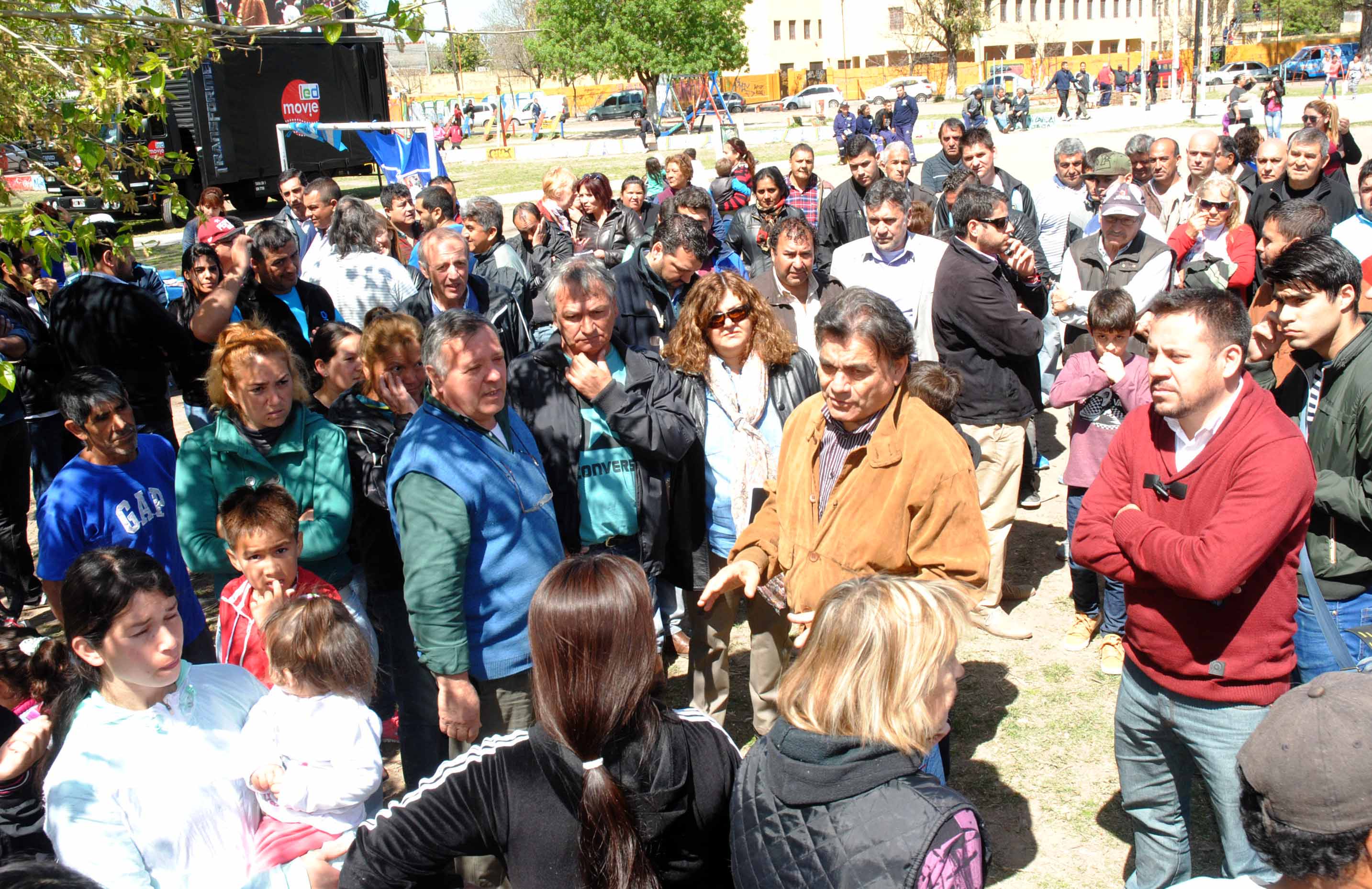 Gutiérrez anunció obras en Los Eucaliptos