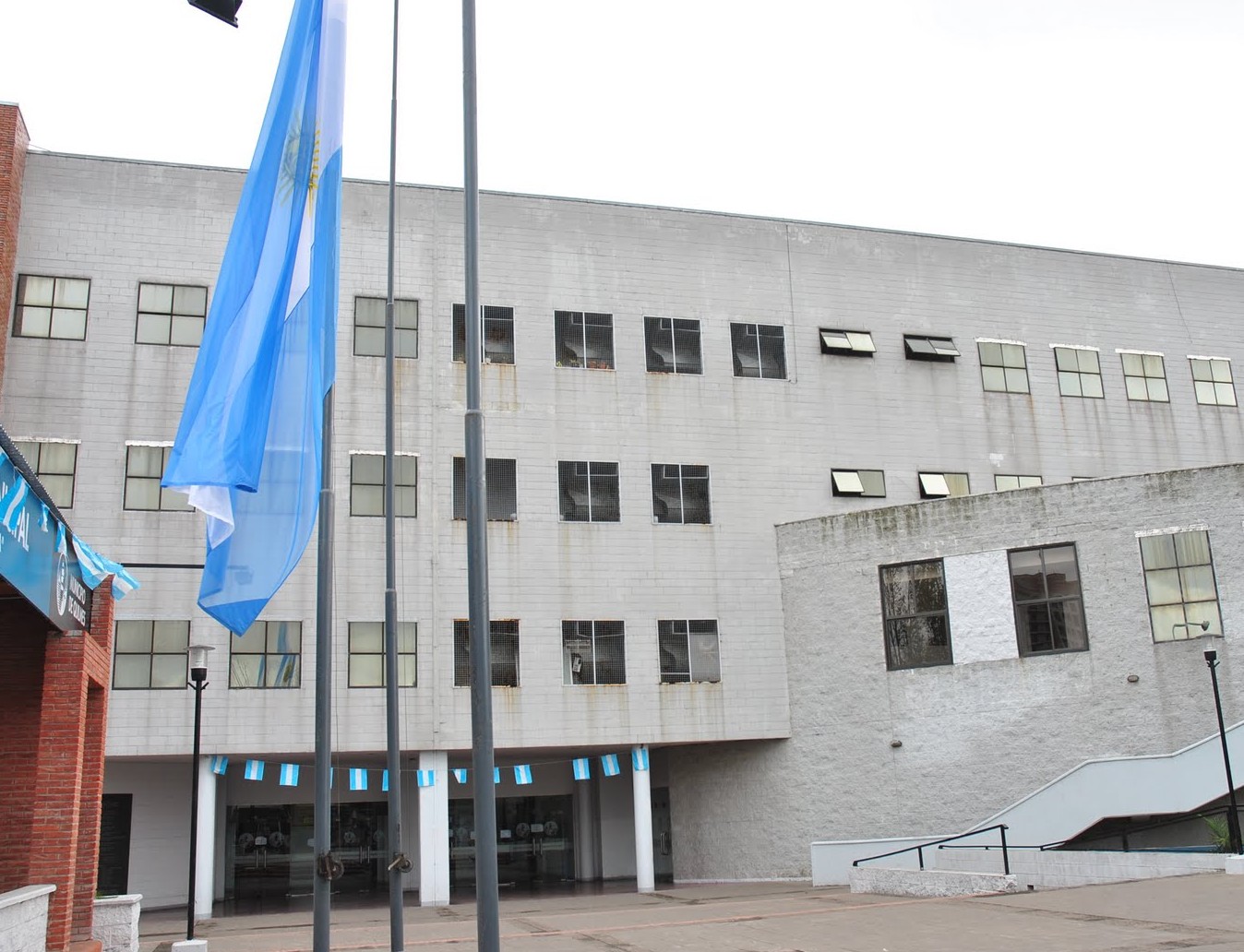 Niegan robo y vandalismo del patrimonio municipal