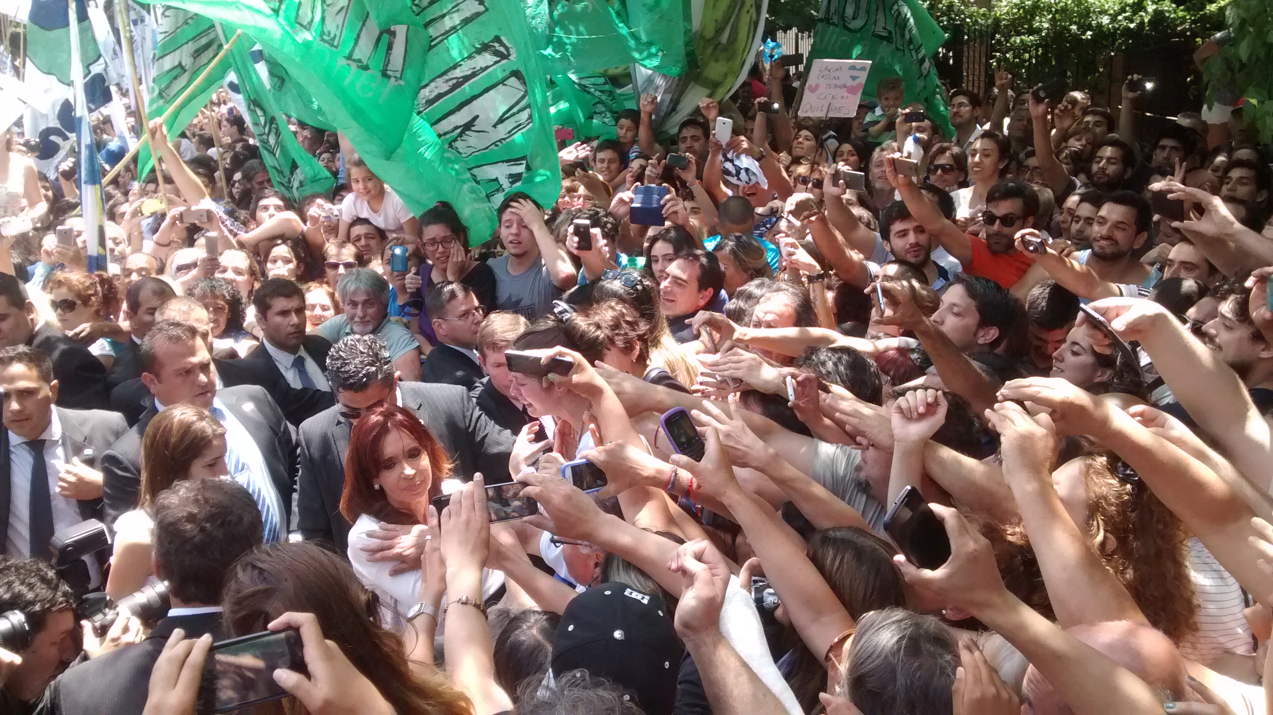Cristina inauguró el primer tramo del Tren Roca eléctrico
