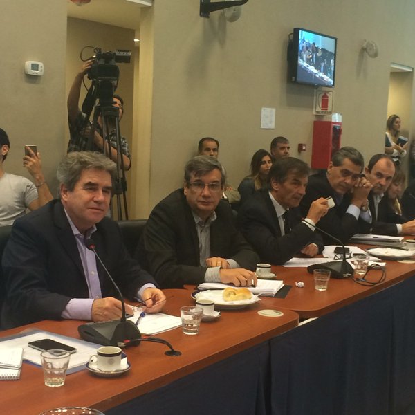 «No dar quórum es una irresponsabilidad»