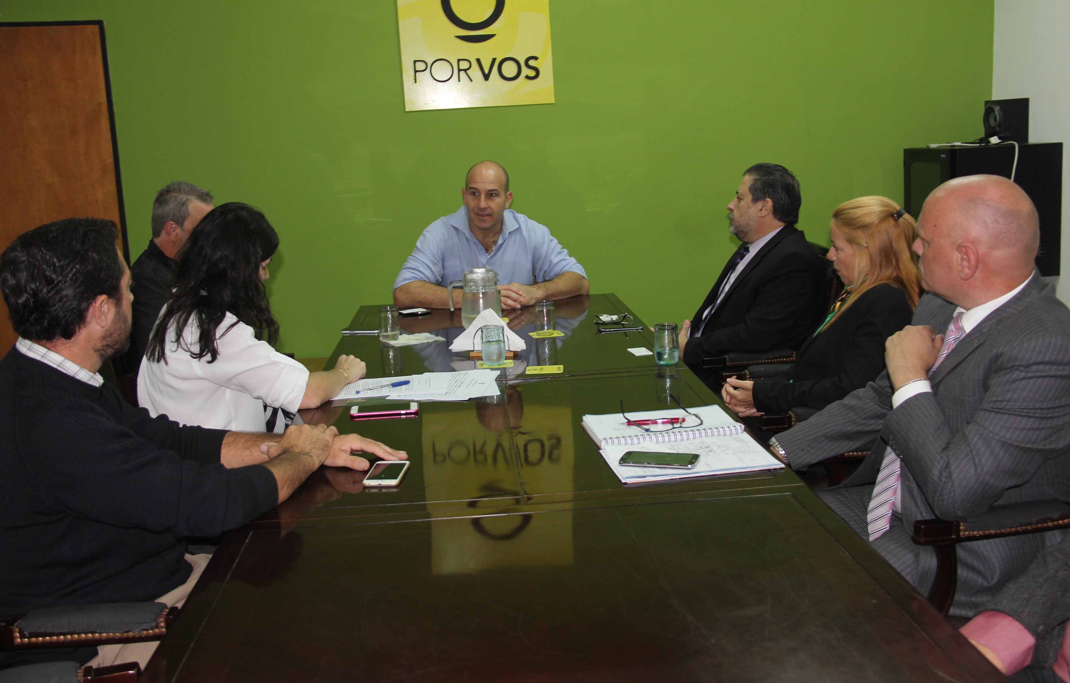 Avanzan con obras eléctricas para 76 zonas de Quilmes