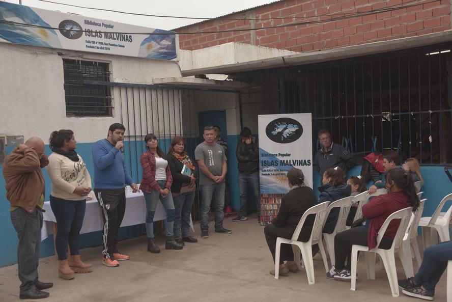 Inauguración de la Biblioteca Popular «Islas Malvinas» en Solano