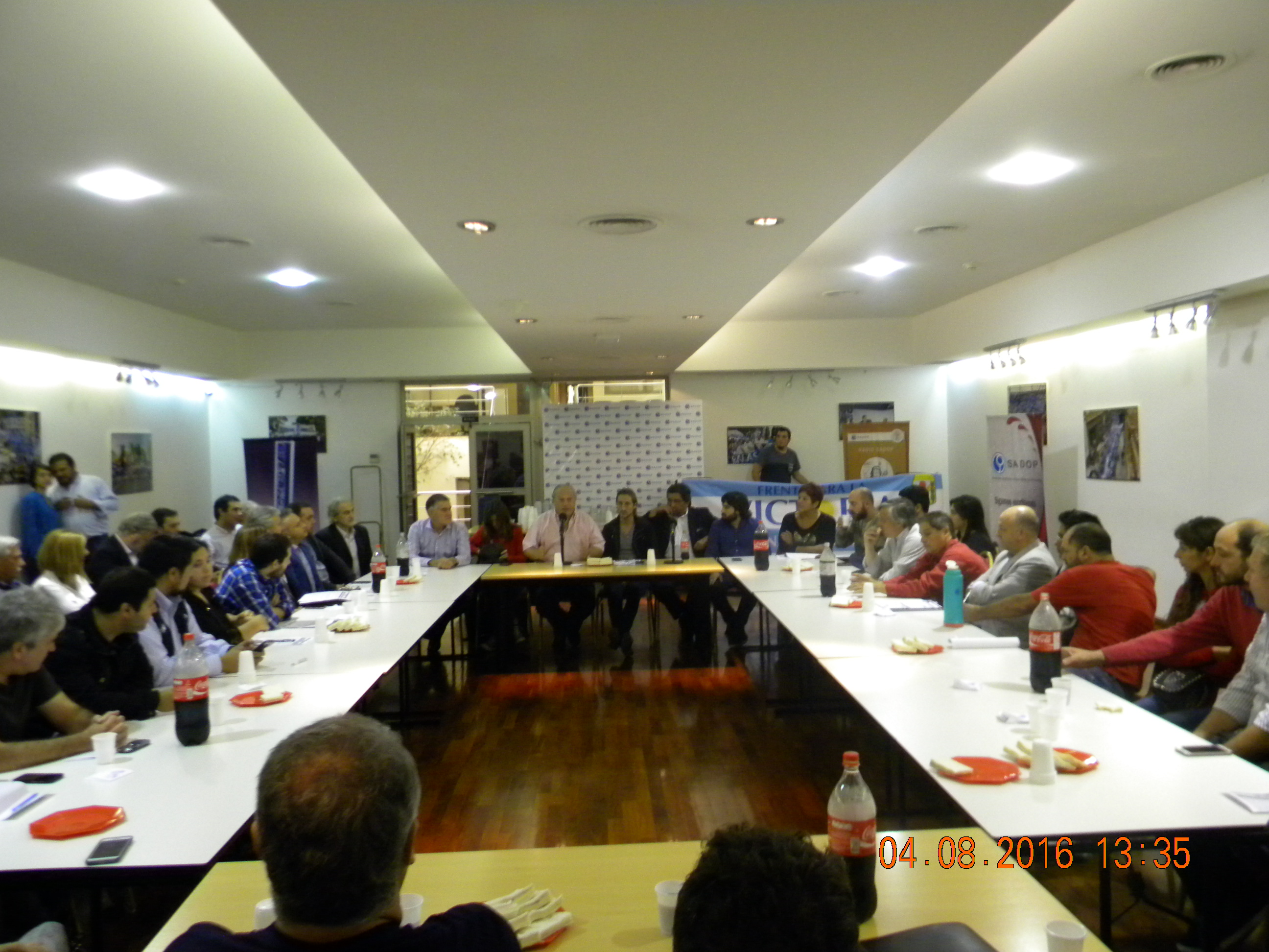 Concejales del FPV respaldaron a Cristina