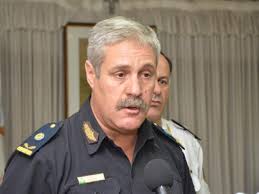 Premian a ex Jefe Departamental Quilmes