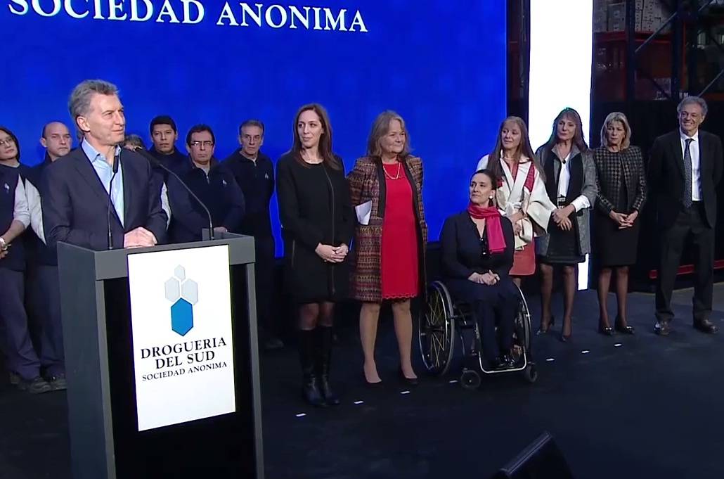 Macri pidió que los empleados no pongan «palos en la rueda» a empresarios