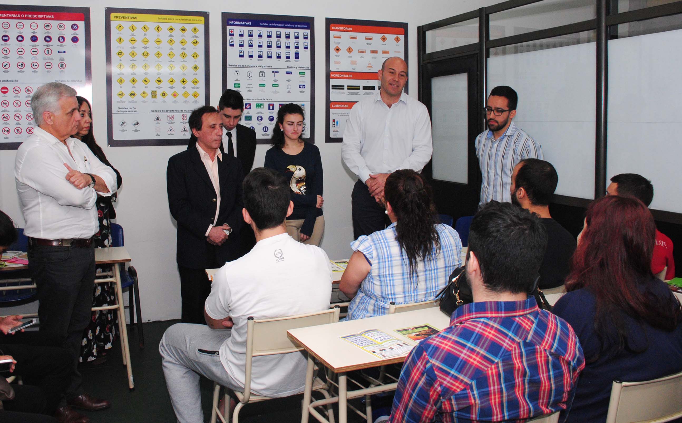 Habrá un curso obligatorio para la sacar la primera licencia de conducir