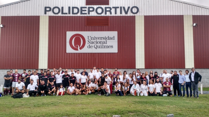 La UNQ inauguró el campo de deportes