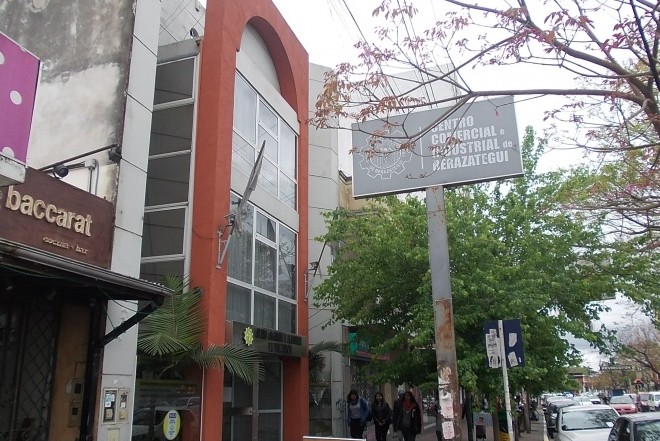 Berazategui: El 85% de los comercios abrió sus puertas