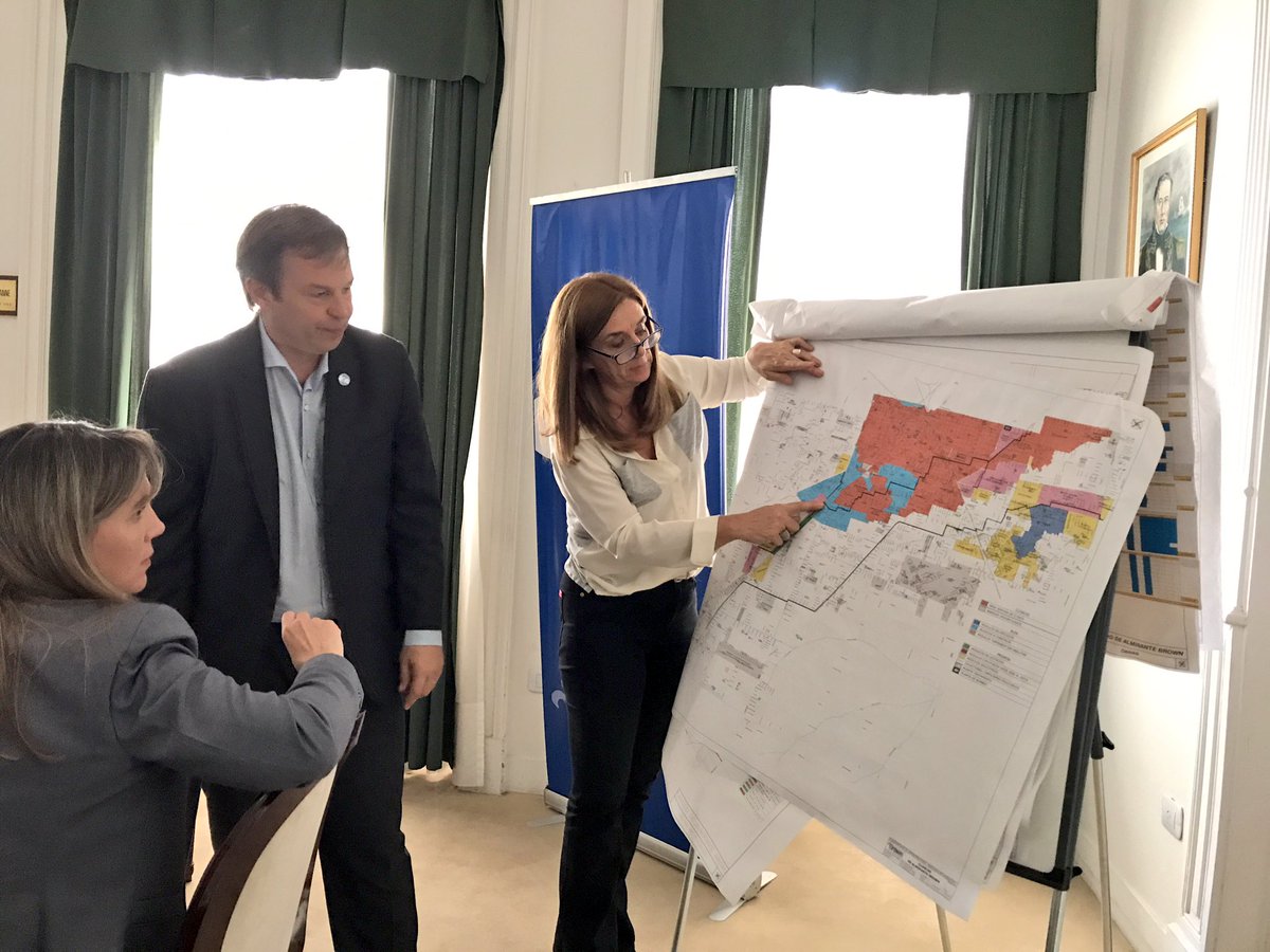 Gladys González llegó a Brown y se reunió con Cascallares