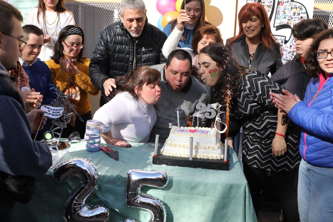 La Asociación Down de Avellaneda celebró su 25° aniversario