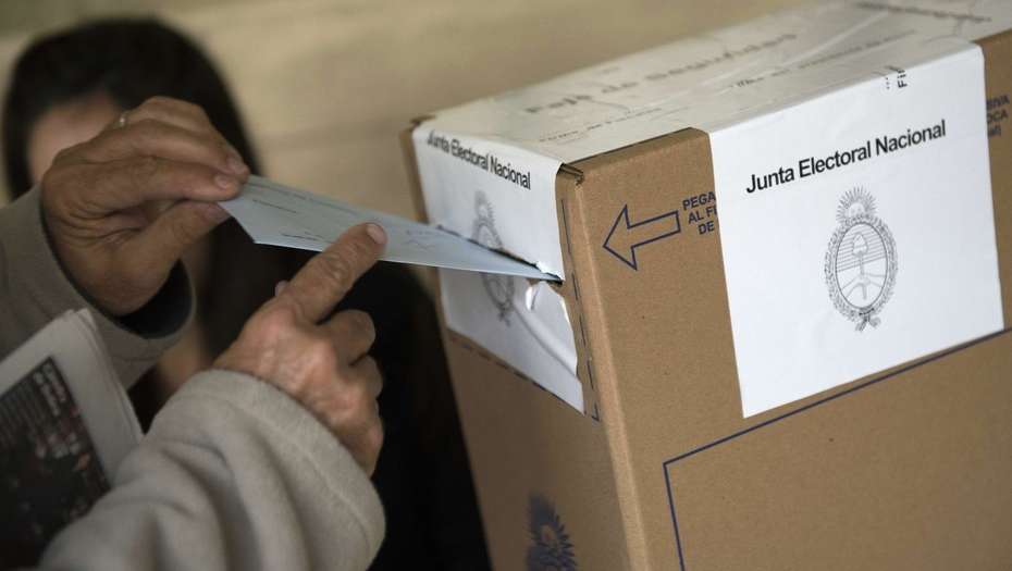 24 listas compiten en las PASO de Quilmes