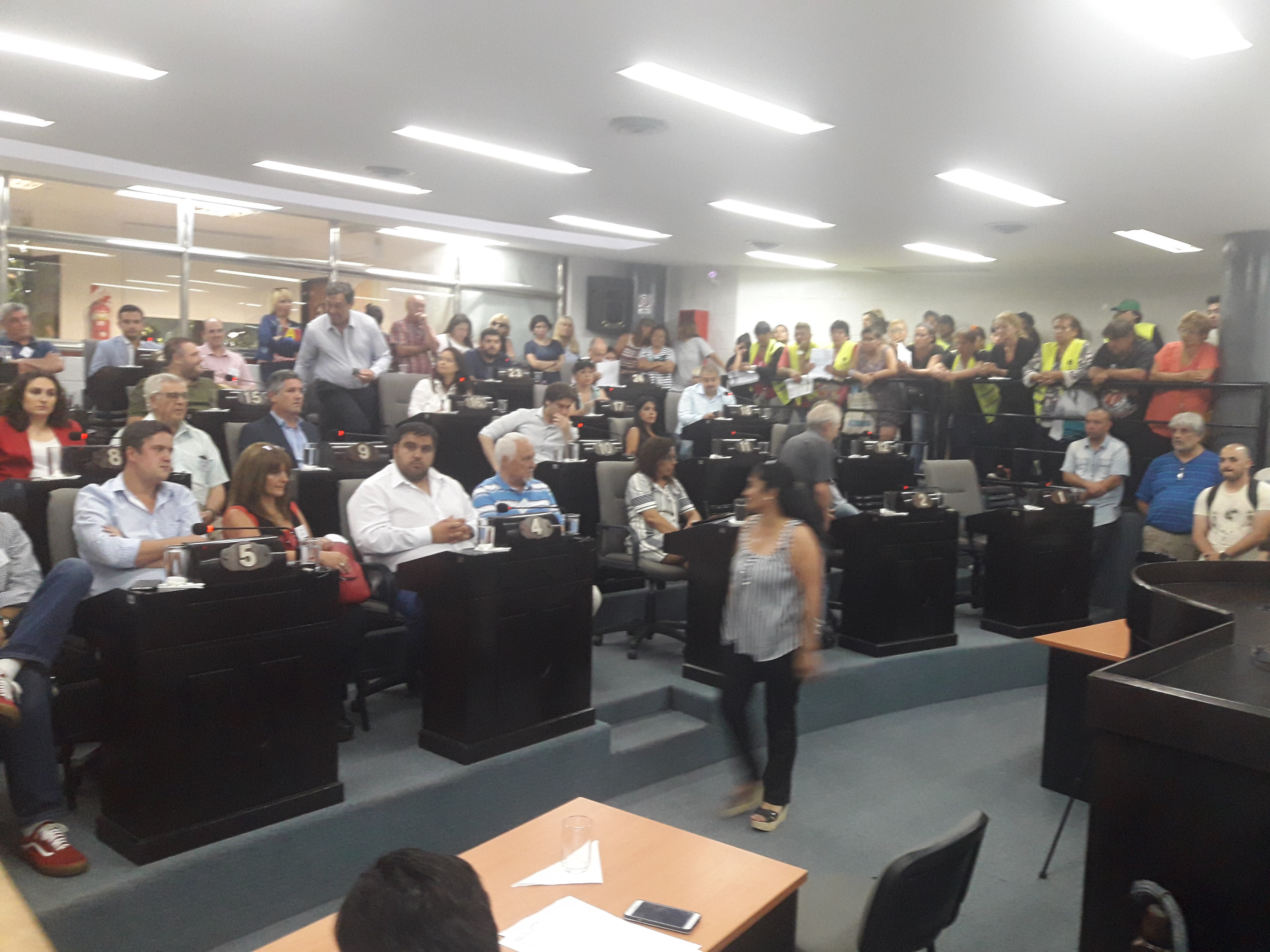 El HCD no pudo aumentar las tasas por protesta de empleados despedidos
