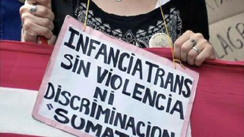 Reclamo a la Defensoría del Pueblo: se les negó el nuevo DNI a tres chicos trans