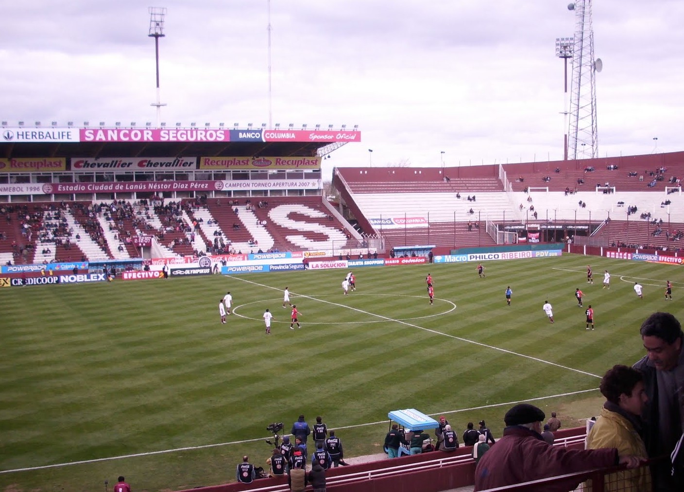 Aseguran que «hay que erradicar las barras» antes que vuelva el público visitante