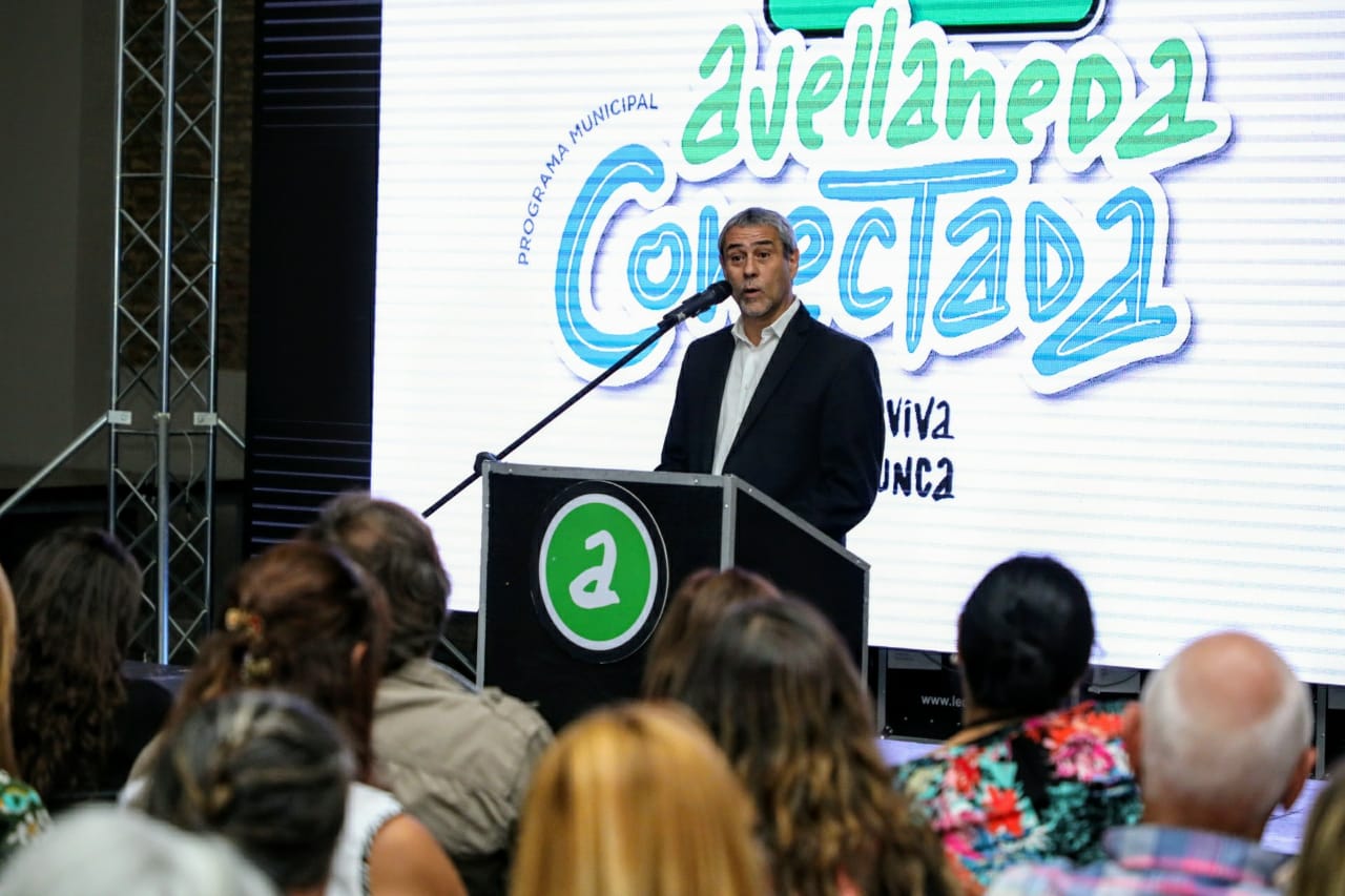 Ferraresi reactiva programas nacionales