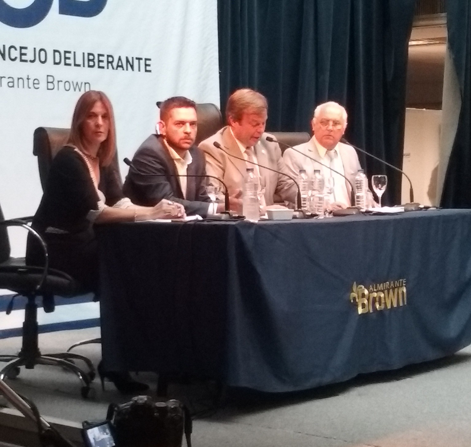 Cascallares: críticas solapadas a Cambiemos y una apuesta a la educación