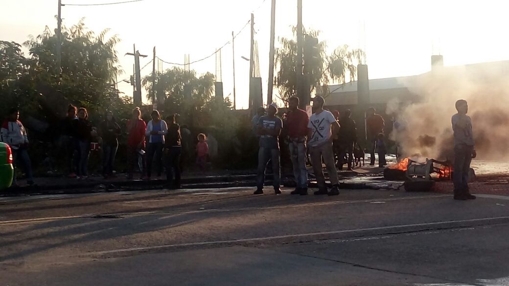 Barrio San Cayetano : sin luz y sin respuestas por parte de EDESUR