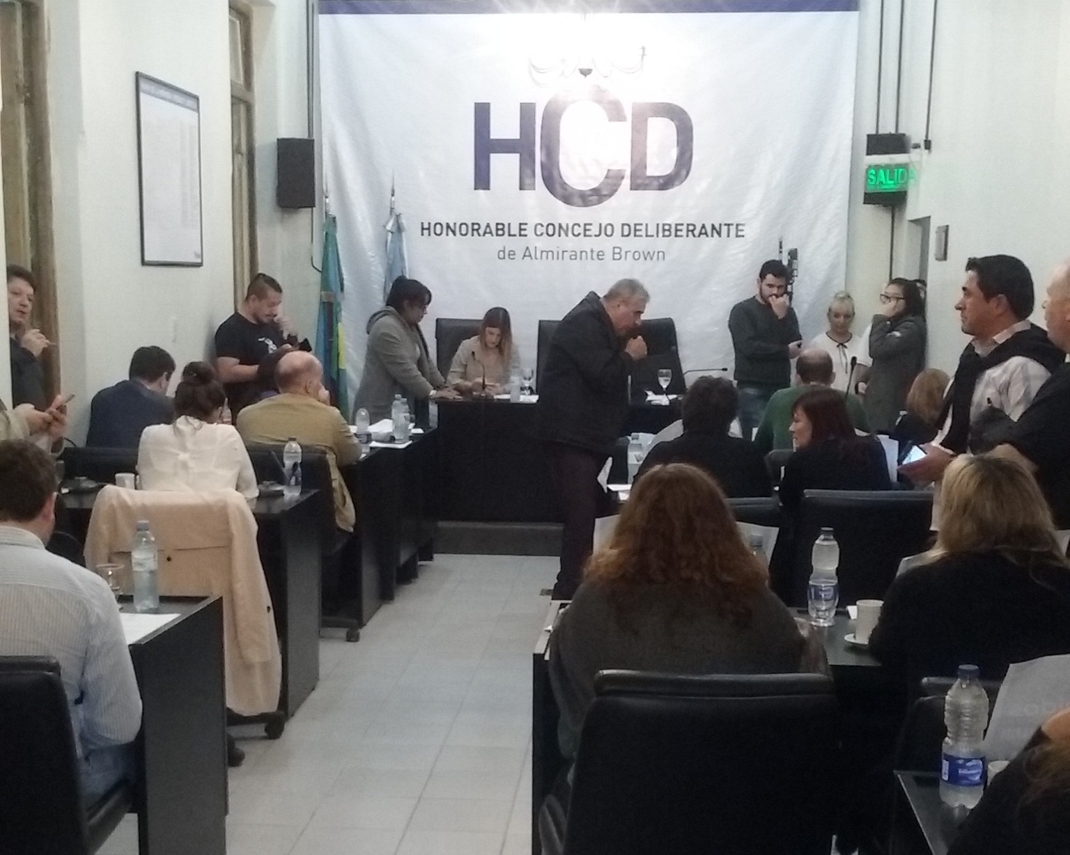 HCD de Brown: rechazo al pedido al FMI y al desfinanciamiento del Estado