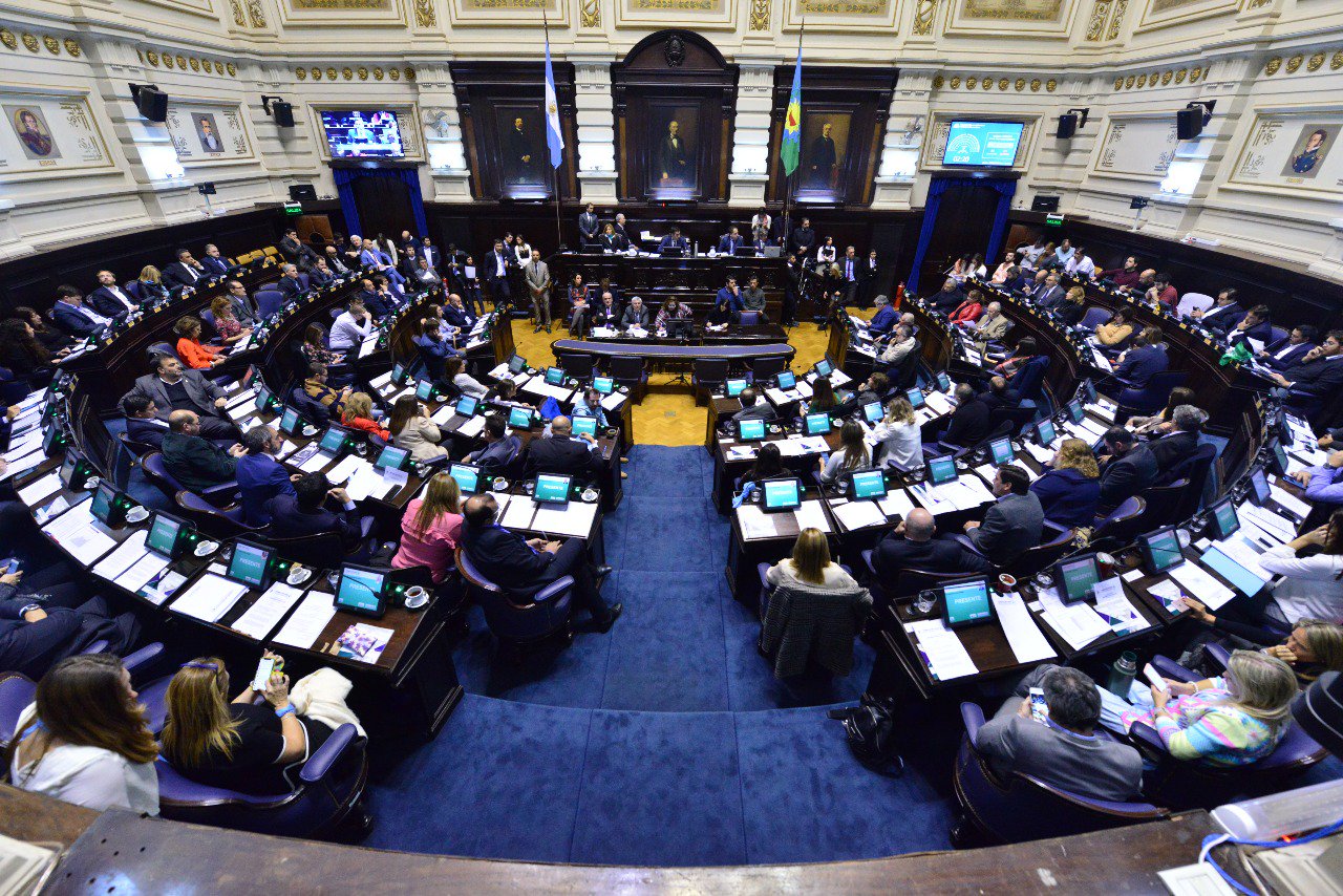 Es ley la quita de impuestos a las tarifas con un respiro para los Intendentes