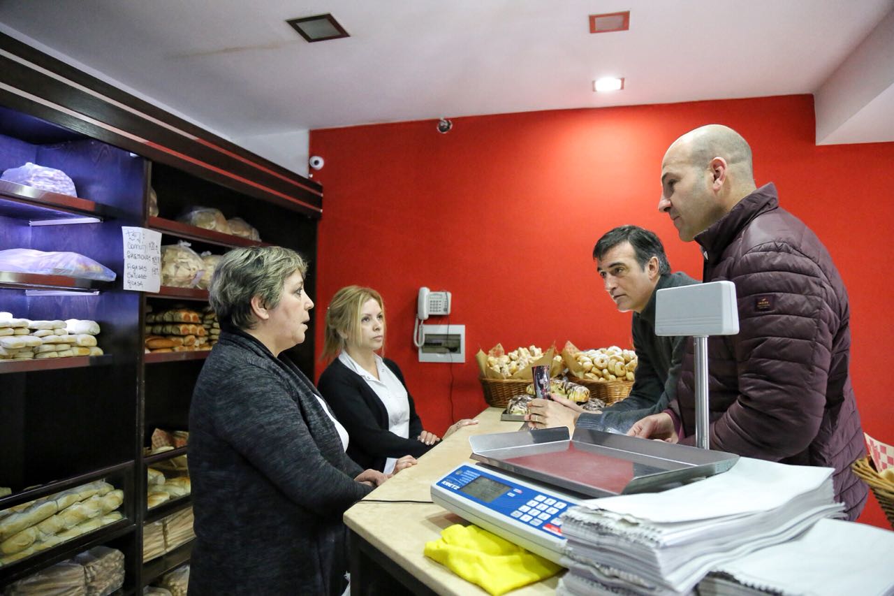 Cambiemos volvió a los timbreos