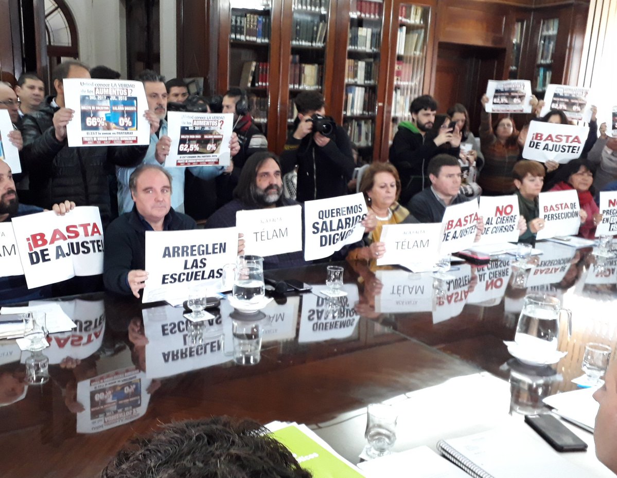 Sin vuelta a clases: los docentes van al paro por 72 horas