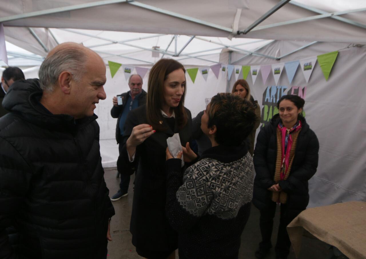 En una visita relámpago, Vidal recorrió Pora junto a Grindetti