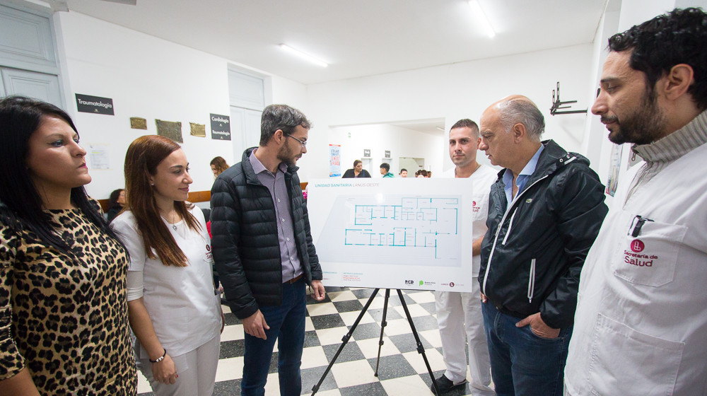 Grindetti supervisó el inicio de obras en la Unidad Sanitaria Lanús Oeste