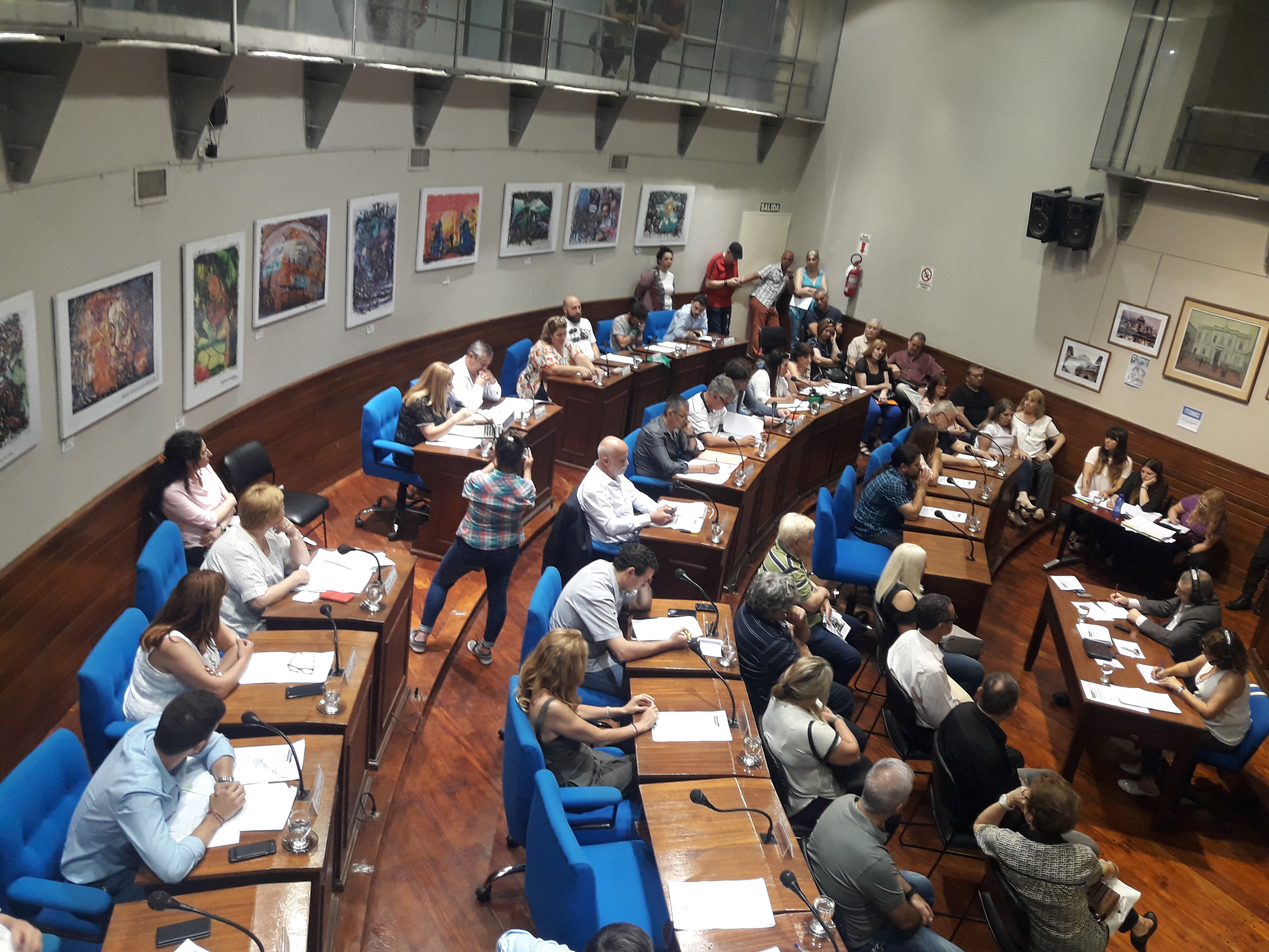 Avellaneda aumentó un 50% las tasas y dejó aprobado el presupuesto 2019