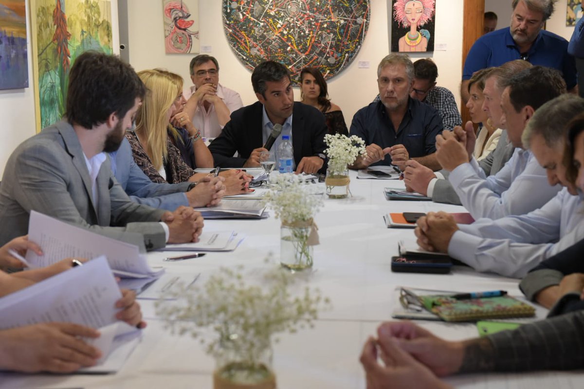 El peronismo le puso picante a la segunda reunión de la Bicameral por el desdoblamiento