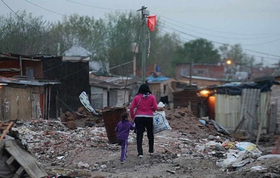 “En Quilmes hay 107 barrios sin luz, agua ni luminarias”