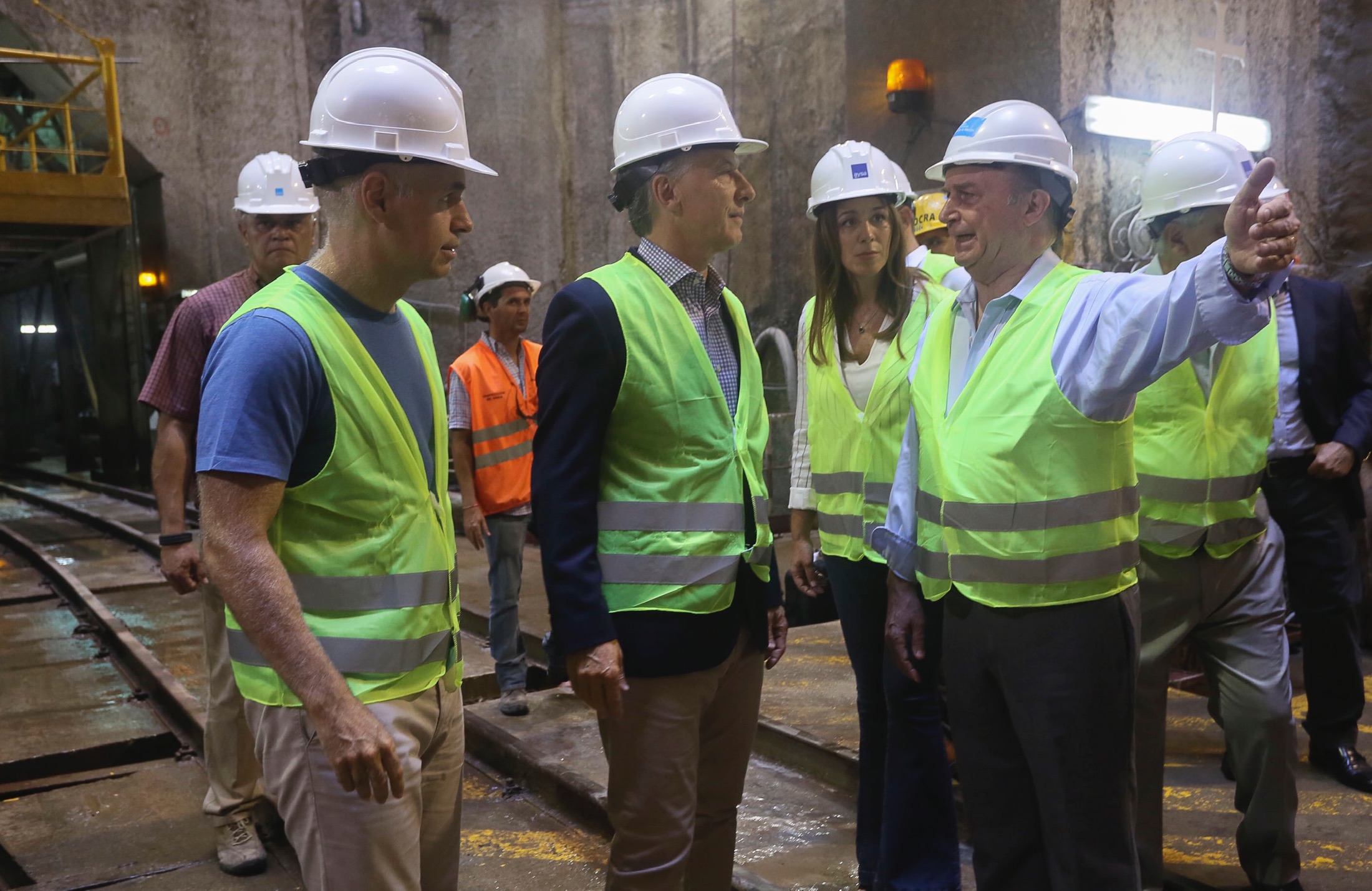 Cambiemos arrancó la campaña con una recorrida de obras en Avellaneda