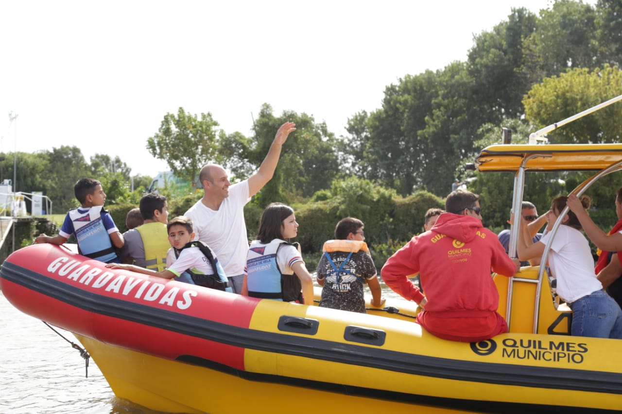 Molina inauguró el ciclo lectivo de la escuela municipal de vela