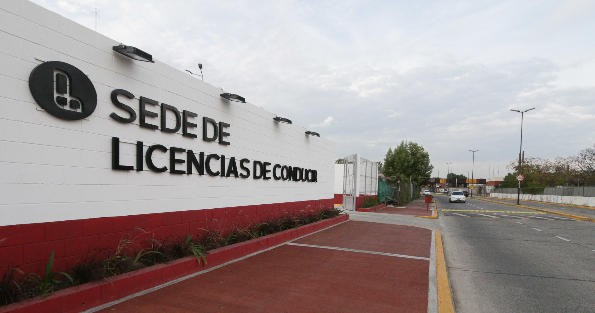 Extienden dos horas la atención en la sede de licencias de conducir