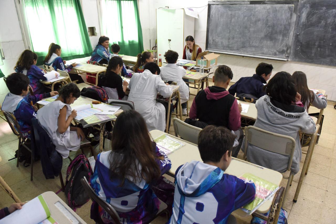 Los alumnos bonaerenses mejoraron en lengua pero no en matemática