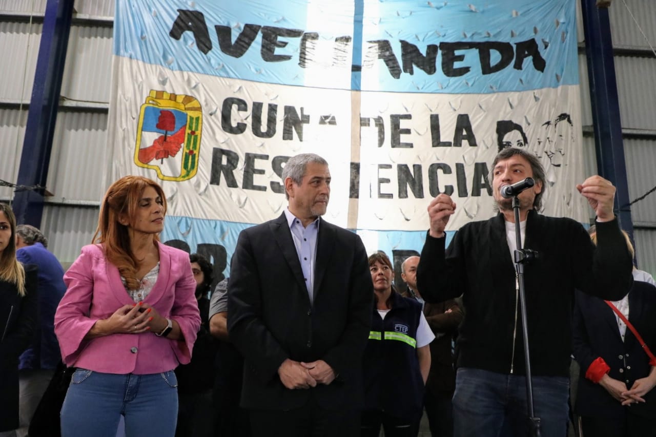 Ferraresi se sumó a la ola para que Máximo presida el bloque peronista en diputados