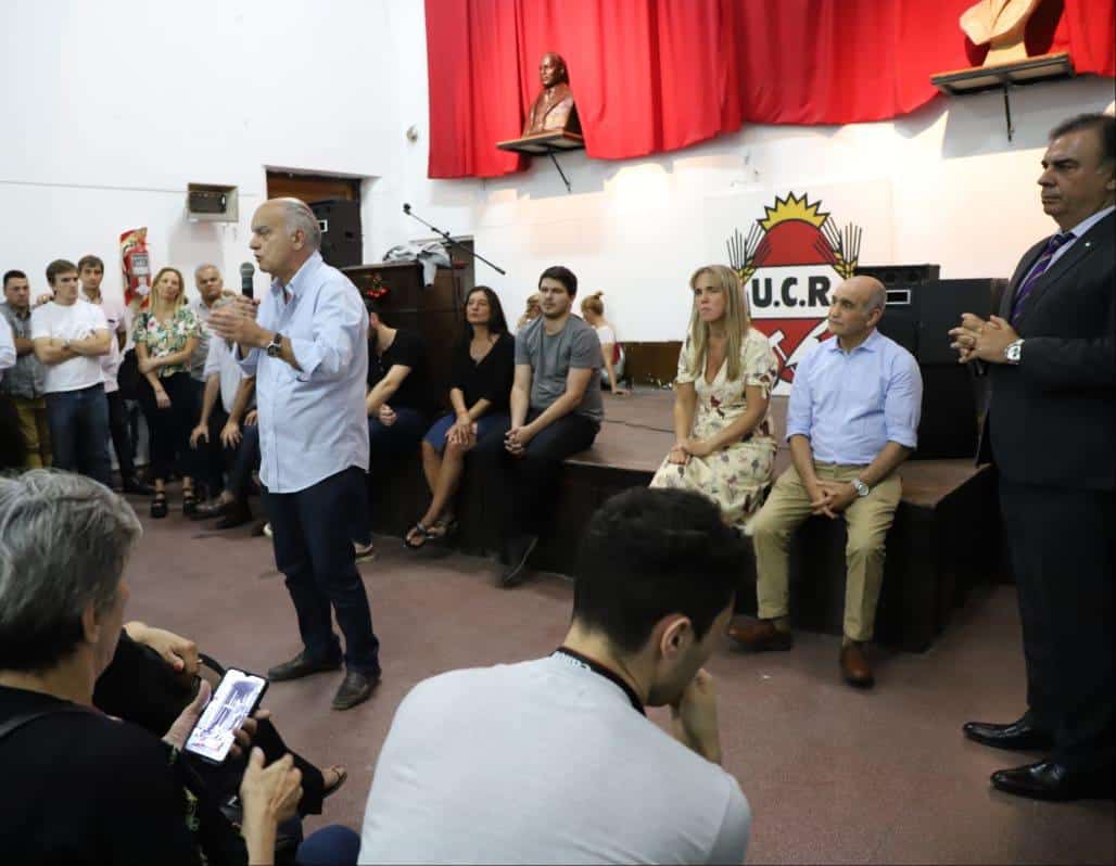 Grindetti reunió a Cambiemos Avellaneda y les pidió «seguir cerca de la gente»