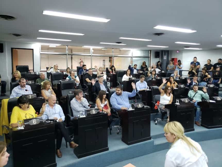 Quilmes aprobó un aumento del 48% de las tasas municipales