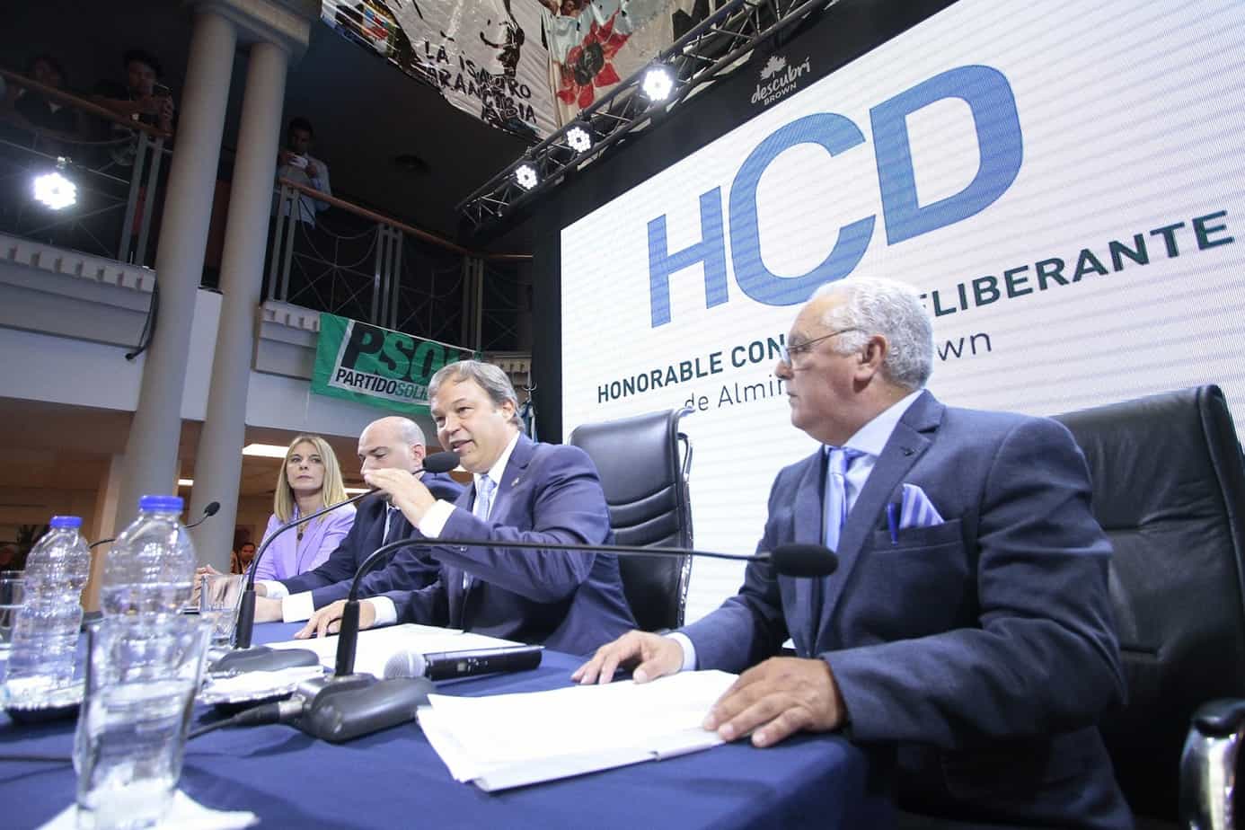 Cascallares y un mensaje moderado en la apertura de sesiones