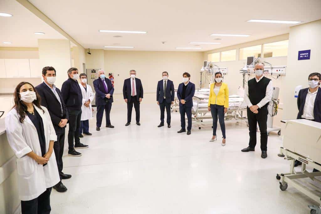 Alberto puso en funcionamiento el Hospital del Bicentenario en Echeverría