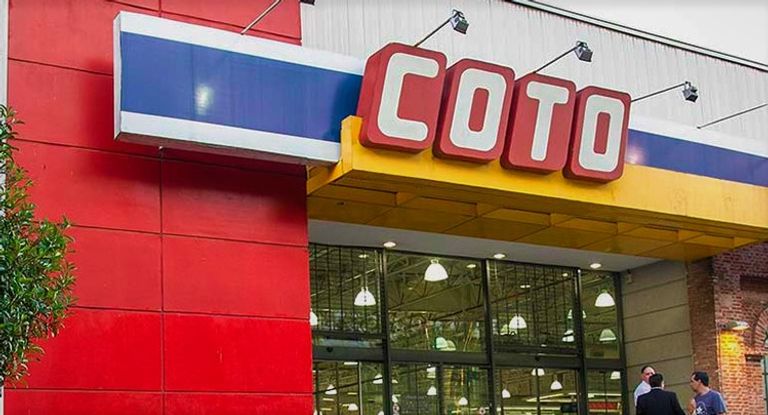 Contagio, abandono y aprietes en el COTO de Lanús