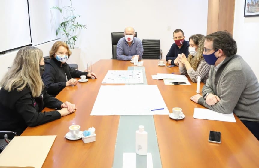 Grindetti desempolva una estrategia duhaldista y pone en acción a las Manzaneras