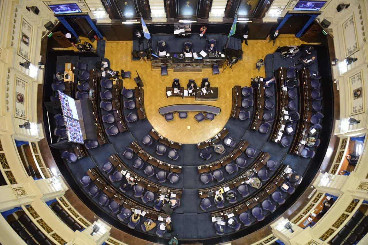 Diputados adhirió el al Programa de Emergencia de la Infraestructura Municipal por 5 mil millones de pesos