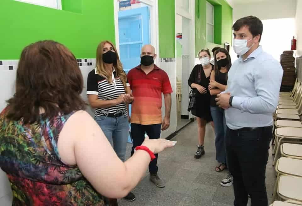 Avellaneda acelera para dejar las escuelas listas para el inicio de clases