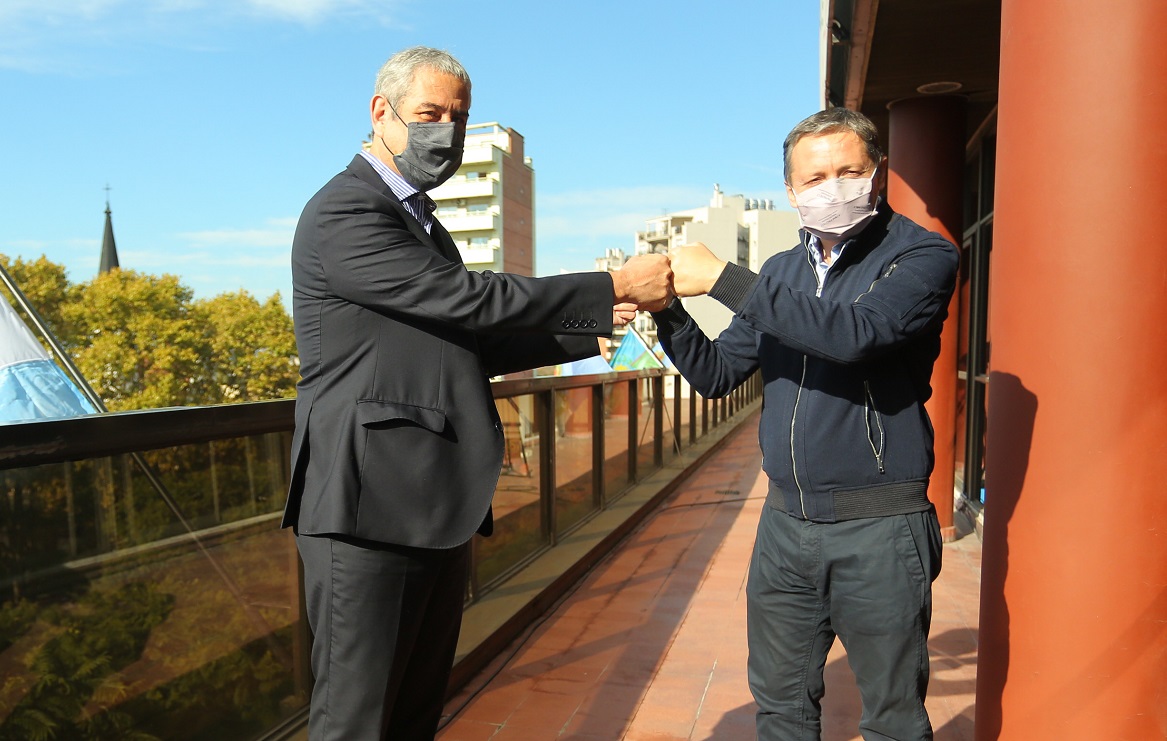 Gray y Ferraresi anunciaron la construcción de 784 viviendas